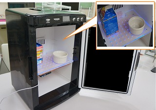 RefrigeMeter: 冷蔵庫における保存状況の手軽な検出／提示システムとその運用 (098)